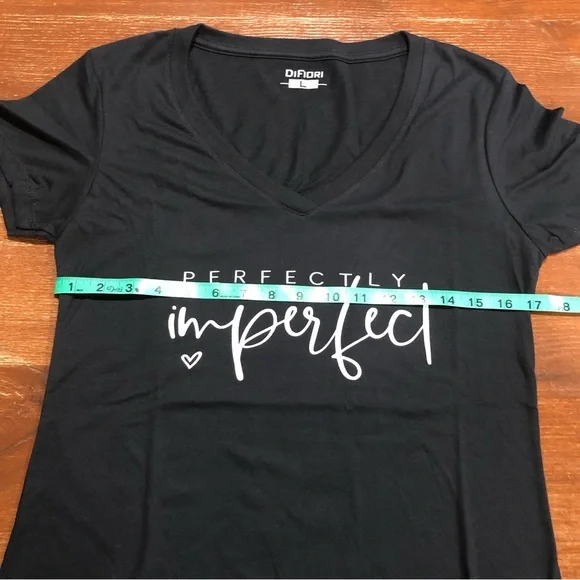 NEW!! V-neck tee - Picture 3 of 6